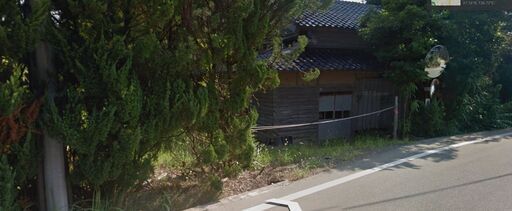 宅地】330㎡ ＆◇リノベ必須・築75年の古家付き