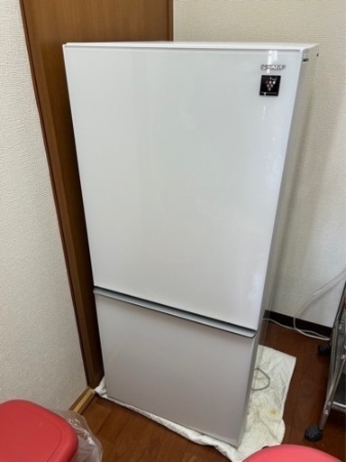 シャープ　冷蔵庫　一人暮らしサイズ　2017年製