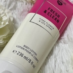 未使用　ヴィクトリアシークレット　ボディーローション　PINK フレッシュ&クリーンの画像