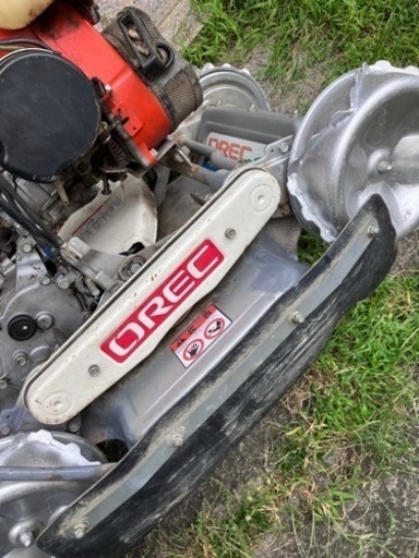 売約すみ自走式草刈り機オーレックスパイダーモアーSP850a4WD