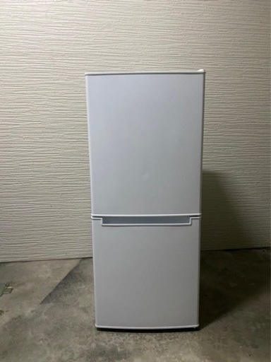 冷蔵庫  106L  ニトリ。 電子レンジセットの場合7000