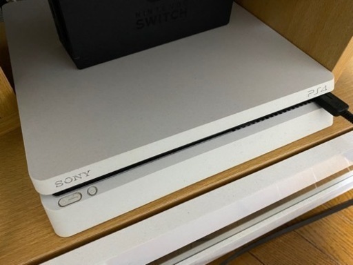 【取引完了】ps4 slim 500GB
