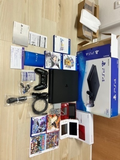 PS4(箱と全付属揃い)3DS&カセット色々
