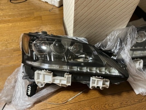 レクサスGS 10系　中期　純正三眼LEDヘッドライト　左右セット
