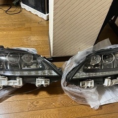 レクサスGS 10系 中期 純正三眼LEDヘッドライト 左右セット