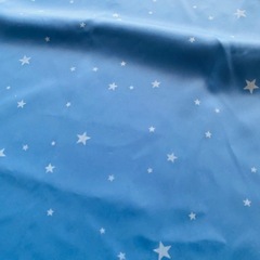 ニトリ カーテン 1枚 青 星柄の画像