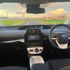 ToyotaトヨタプリウスAグレードの画像