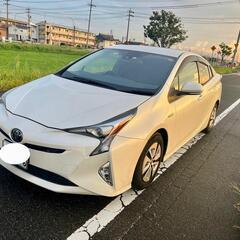 ToyotaトヨタプリウスAグレードの画像