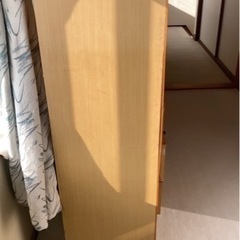 衣類タンスの画像