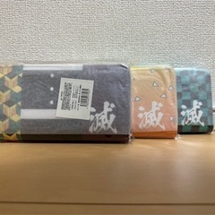【鬼滅　長財布】セット¥3000円　単品¥1200円