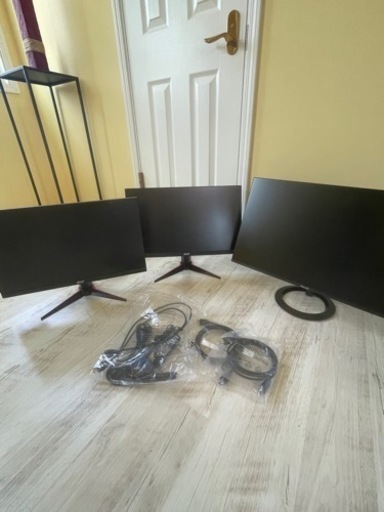 【お話し中】液晶モニター3台