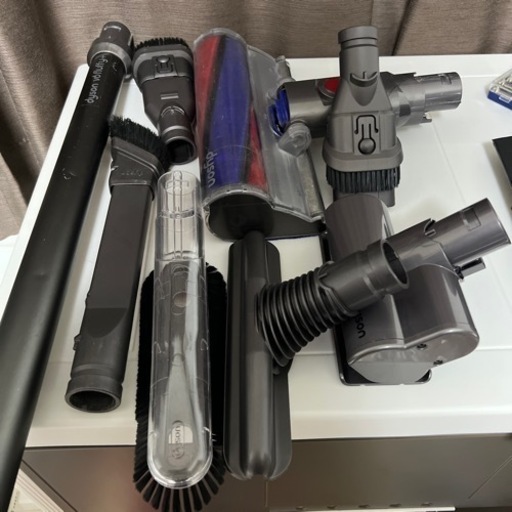 dyson V6 fluffy dc74 ダイソン　いろいろセット　掃除機