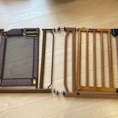 （受け渡し交渉中）ベビーゲート2個の画像
