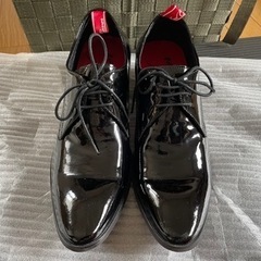 革靴　エナメル　式典用の画像