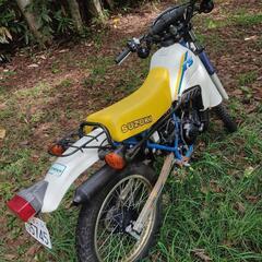 メンテ済みSUZUKI TS50 即乗り出し可能 オマケでメットも付きます の画像