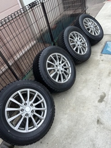 215 65R16 アルミ　スタッドレス　セット