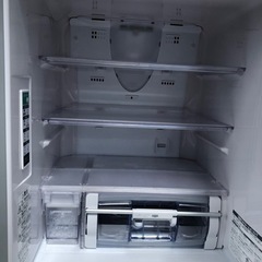 【値下げ】3ドア　日立　ノンフロン冷蔵庫の画像
