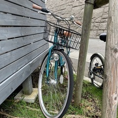 自転車 26 インチ オートライト 付き シティサイクル シマノ6段変速ギア カゴ付き キャリア付き TOPONEの画像
