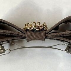 ■ほぼ未使用ヘアアクセサリー■髪飾り ヘアピン■リボン型ベージュ■の画像