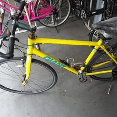 売り切れました【中古自転車】GIANT ESCAPE R3 イエロー 前後タイヤ新品