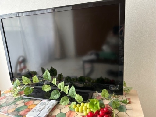 SHARP LC-32H7 32型　6000円