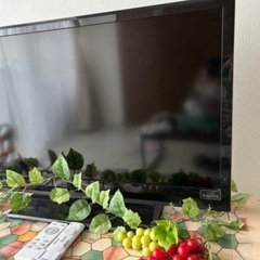 SHARP LC-32H7 32型　6000円