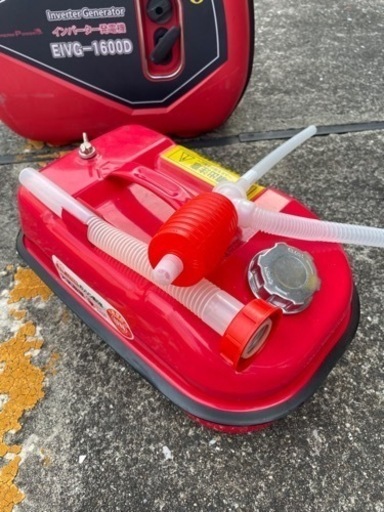 発電機1600w　ナカトミ　燃料缶付き