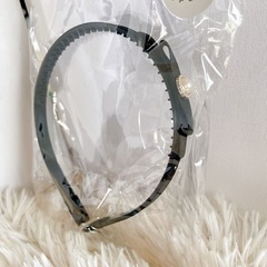 カチューシャ　ブラック　ハンドメイド