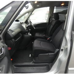 ■484★日産　セレナ　ハイウェイスター　Ｓ－ハイブリッド（平成25年）★スマートキー★プッシュスタート★両側パワースライドドア★クルコン★ＨＩＤ★フォグ★純正ナビ★フルセグ★バックカメラ★アイドリングストップ★リアモニ★ウインカーミラー★純正ＡＷ★の画像