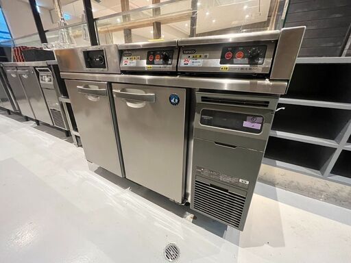 綺麗な店舗用厨房機器、備品をお譲り致します。