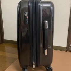 【受付終了】OUTDOOR キャリーケース　ブラック　美品の画像