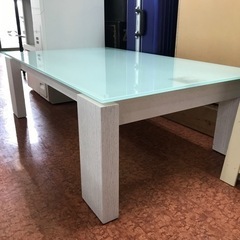 ガラステーブル ニトリ