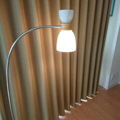 (9月末で終了)フロアスタンドの画像