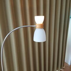 (9月末で終了)フロアスタンドの画像