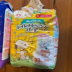 新品と使いかけ　トイレトレーニングパッドの画像