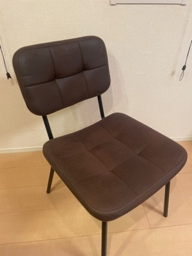 [引取り限定] ダイニングテーブル 茶色 中古品