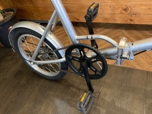 16インチ】折りたたみ自転車 シルバー 名古屋プレミアム商品券×金鯱