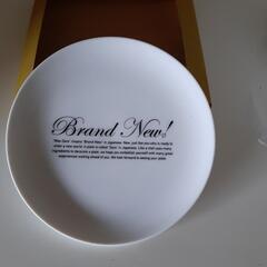 Brand Newのプレート　新品の画像