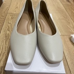 グローバルワークス⭐︎パンプス23.5cmの画像