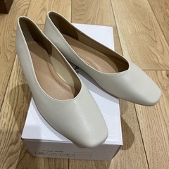 グローバルワークス⭐︎パンプス23.5cmの画像