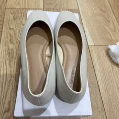 グローバルワークス⭐︎パンプス23.5cmの画像