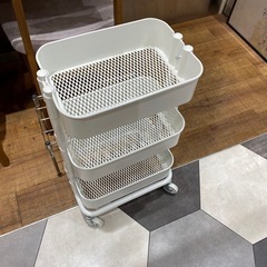 IKEAのワゴンラック