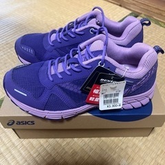 新古品　スニーカー　紫　24センチの画像
