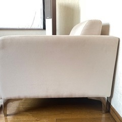 デザイナー パーソナル ソファの画像