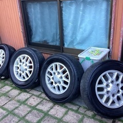 E50系エルグランド純正ホイール　タイヤ