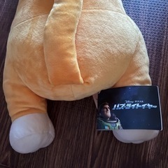 バズライトイヤー ネコ ぬいぐるみの画像