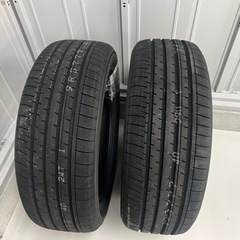 ⭐️235 55 R19⭐️新品タイヤ２本🉐ヨコハマ ブルーアース🉐の画像