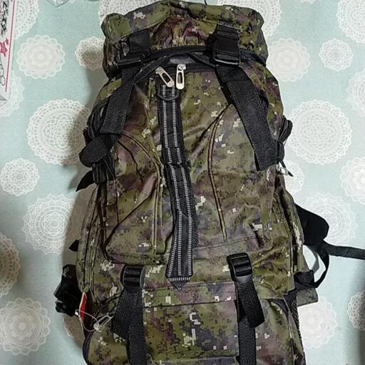 登山  迷彩柄リュックサック