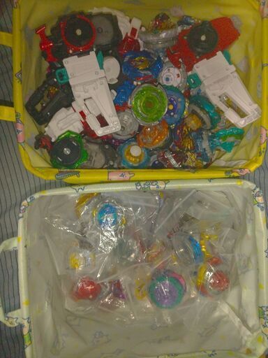 ベイブレードバーストごちゃ混ぜセット(レアベイ.未使用品あり)