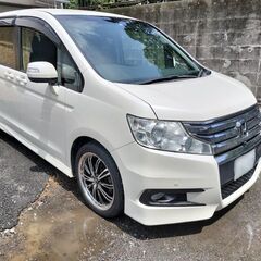 車のパーツ交換手伝って下さい。